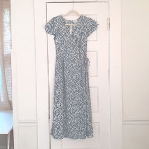 Wrap Floral Midi Dress, Green/White Size S, Vanilla Sky
